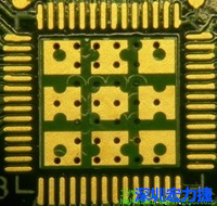 這也是不好的通孔設(shè)計，但部份通孔已經(jīng)用綠漆(mask)蓋上，但仍有部份通孔未塞孔。 