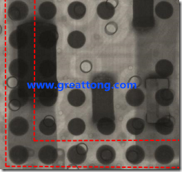 BGA錫球尺寸小于0.4mm，采用降低BGA內(nèi)圍襲球的錫膏量所得到X-Ray，稍微留意一下可以發(fā)現(xiàn)最外圈的錫量(圓的直徑)比其他內(nèi)圍的錫球上的錫量來得多一點(diǎn)點(diǎn)。也就是外圈的黑色圓形直徑比內(nèi)圈的圓形來得大一點(diǎn)點(diǎn)。
