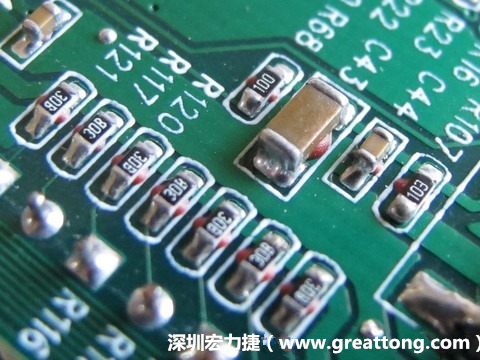 何謂SMT「紅膠」制程？什么時(shí)候該用紅膠呢？有何限制呢？