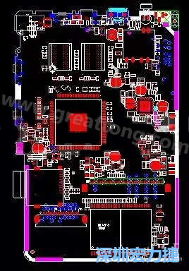 上圖是一個(gè)開發(fā)板的PCB，從布局中可以看出各個(gè)接口電路分離很明確，SDRAM和DDR以及SD卡接口電路等走線不會(huì)造成相互的干擾。-深圳宏力捷