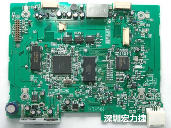 大面積PCB若電子元器件數(shù)量多、重量較重，板材強度不夠時容易產生PCB中央部凹陷問題。